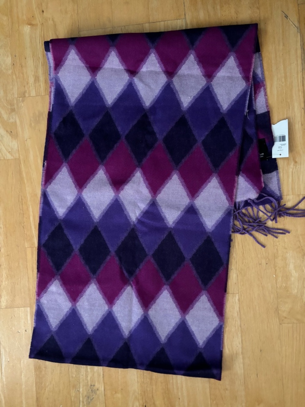 Diamond Pattern Purple & Magenta Scarf